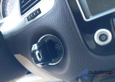 2015 Volkswagen Touareg V6 Lux from USA, damaged, VIN WVGEF9BP0FD002900